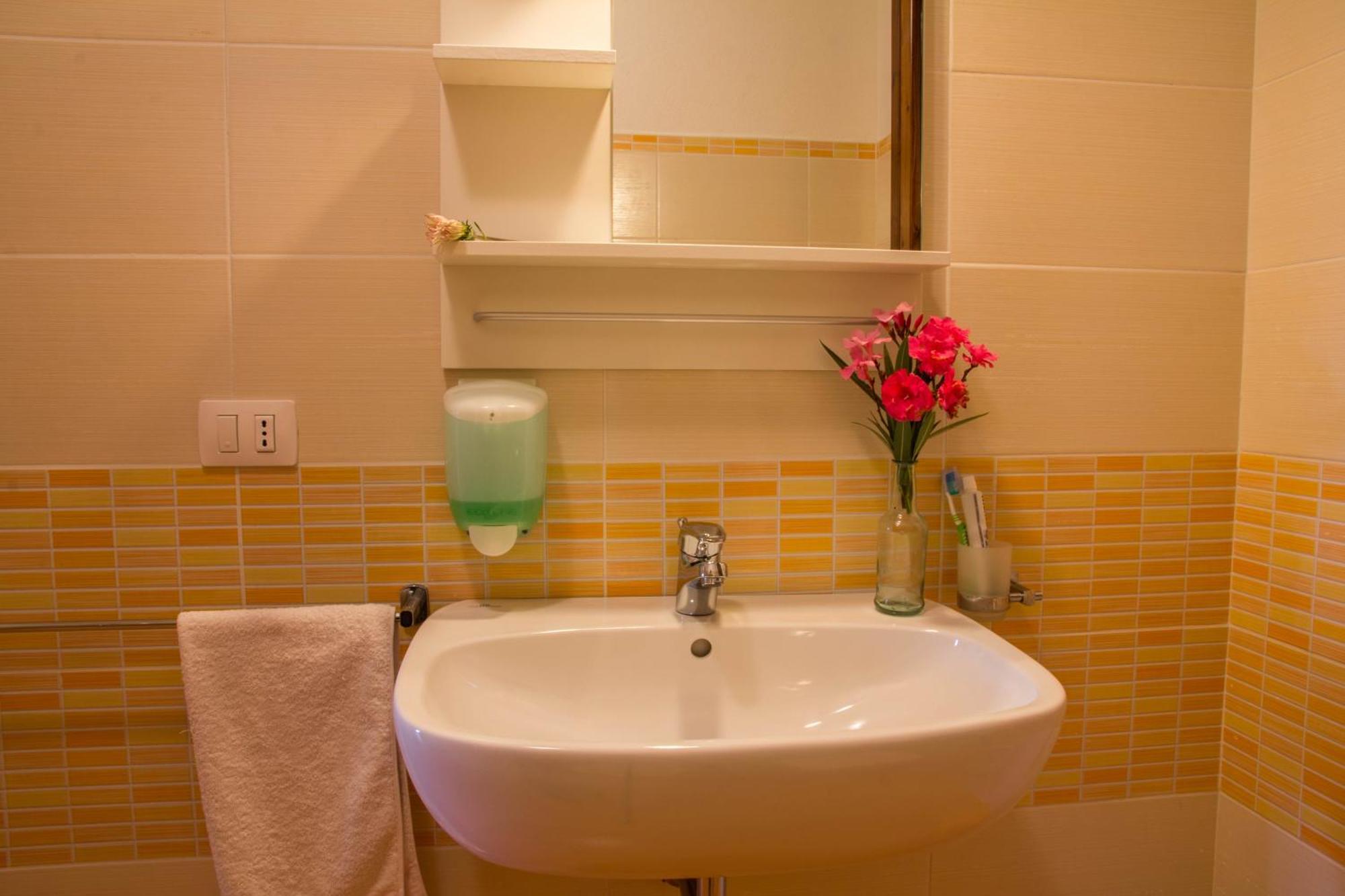 Gf Apartments La Vigna Badesi Ngoại thất bức ảnh