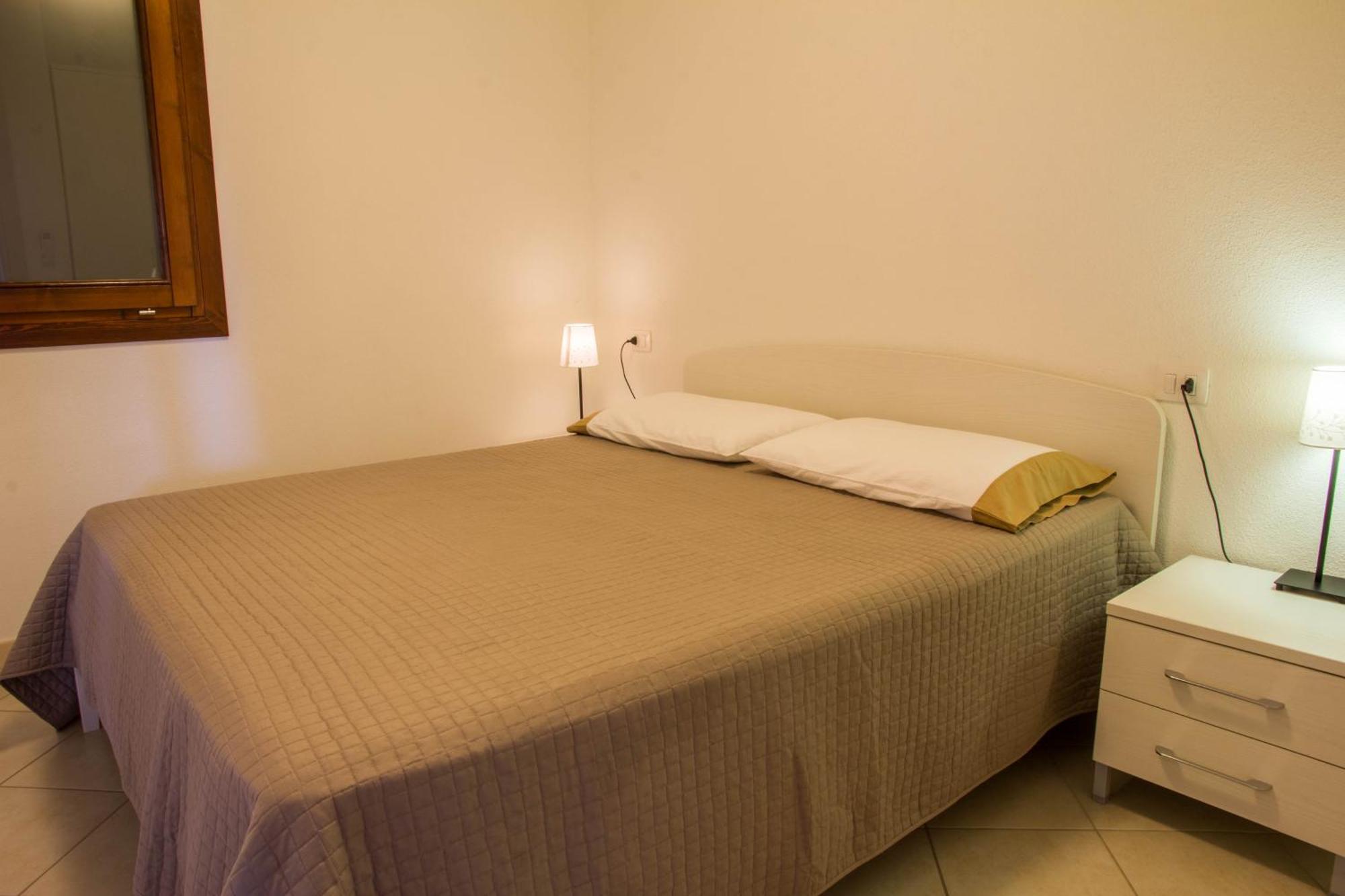 Gf Apartments La Vigna Badesi Ngoại thất bức ảnh